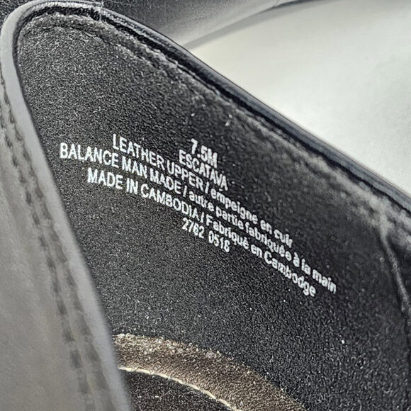 Easy Spirit Black Leather Heeled Shoes Size 7.5 - Picture 7 of 10